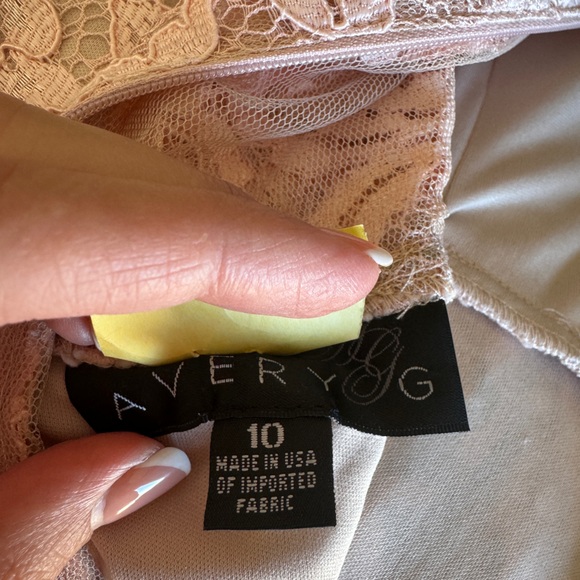 Avery G, pink lace mermaid gown, Women's size 10 - Picture 3 of 8